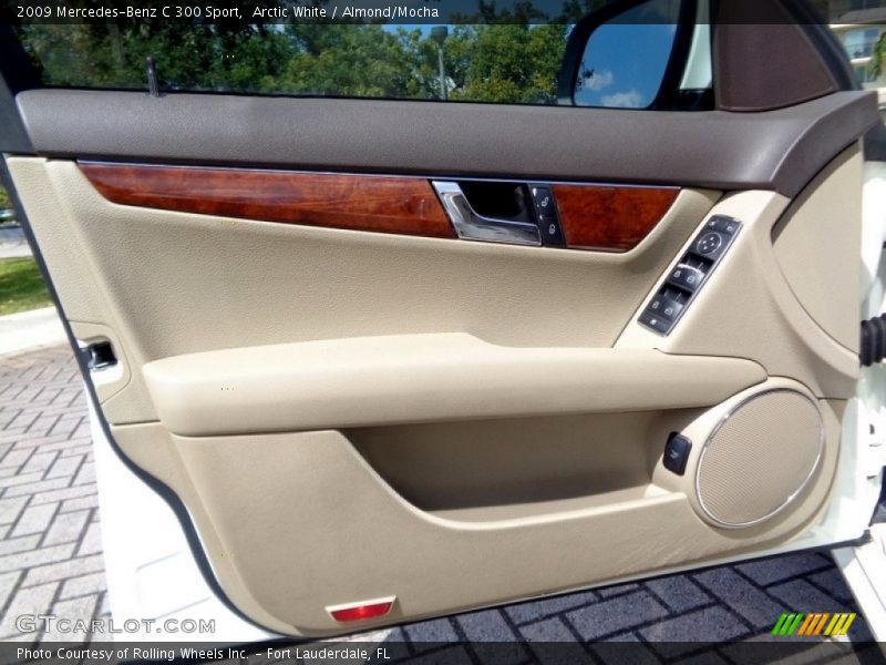 Arctic White / Almond/Mocha 2009 Mercedes-Benz C 300 Sport