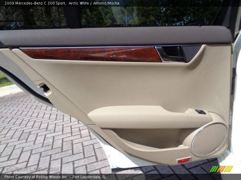 Arctic White / Almond/Mocha 2009 Mercedes-Benz C 300 Sport