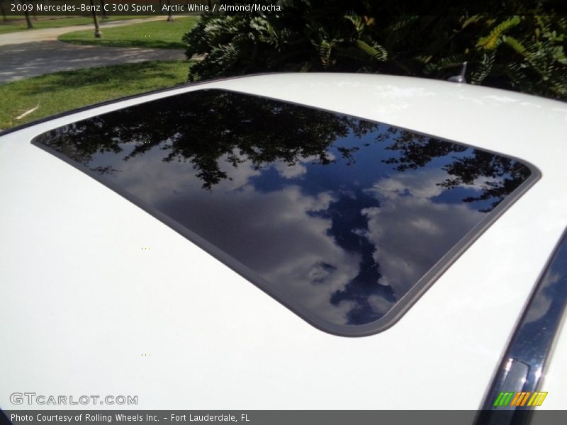 Arctic White / Almond/Mocha 2009 Mercedes-Benz C 300 Sport
