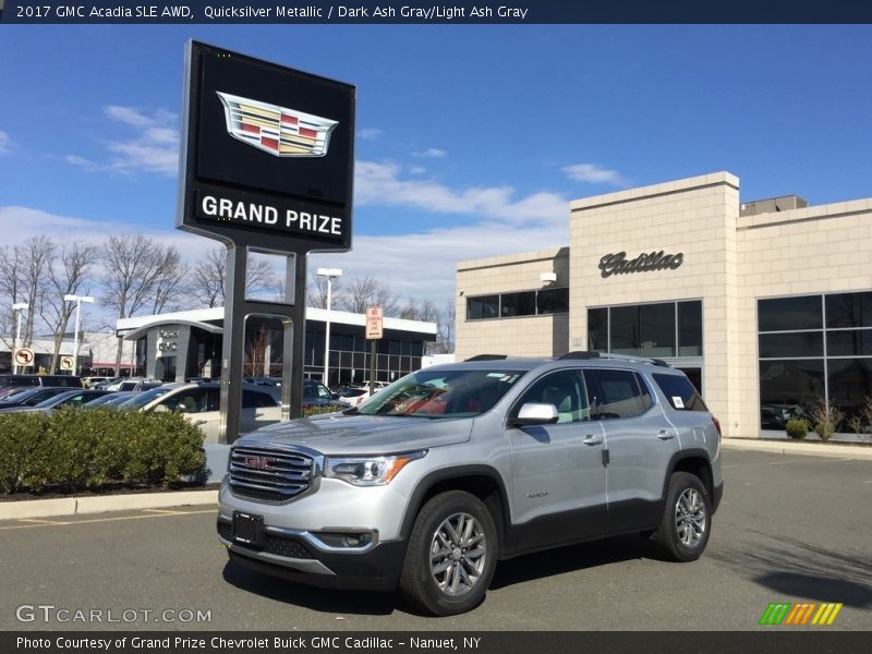 Quicksilver Metallic / Dark Ash Gray/Light Ash Gray 2017 GMC Acadia SLE AWD