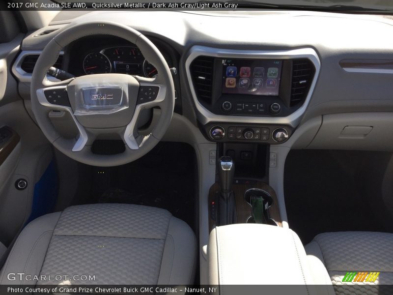 Quicksilver Metallic / Dark Ash Gray/Light Ash Gray 2017 GMC Acadia SLE AWD