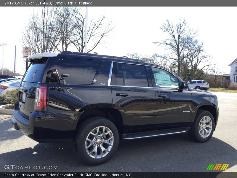 Onyx Black / Jet Black 2017 GMC Yukon SLT 4WD