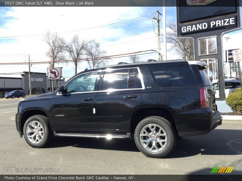 Onyx Black / Jet Black 2017 GMC Yukon SLT 4WD