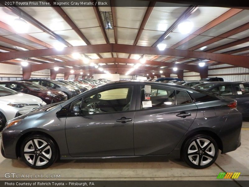 Magnetic Gray Metallic / Black 2017 Toyota Prius Three