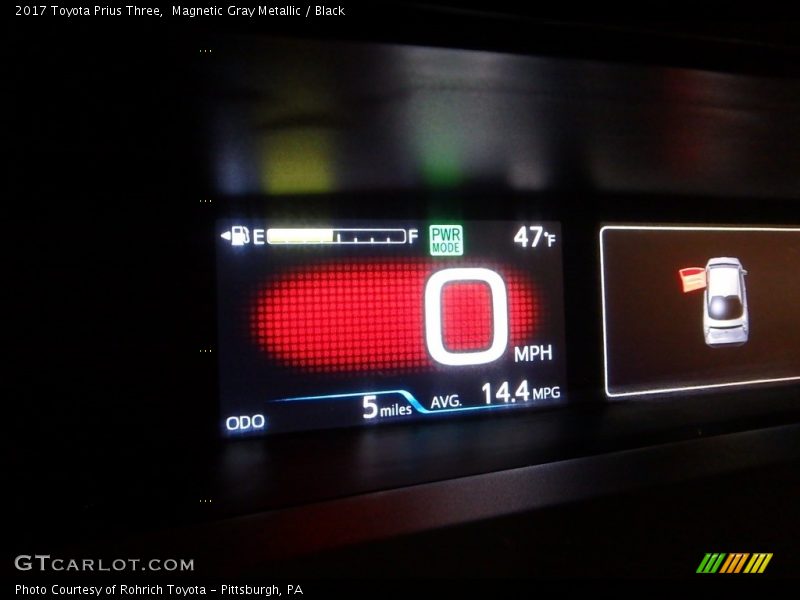 Magnetic Gray Metallic / Black 2017 Toyota Prius Three