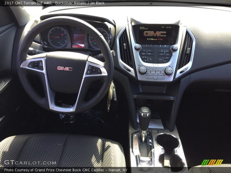 Quicksilver Metallic / Jet Black 2017 GMC Terrain SLE AWD
