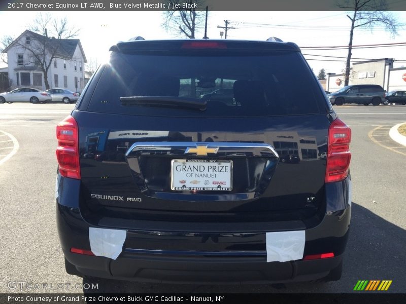 Blue Velvet Metallic / Jet Black 2017 Chevrolet Equinox LT AWD