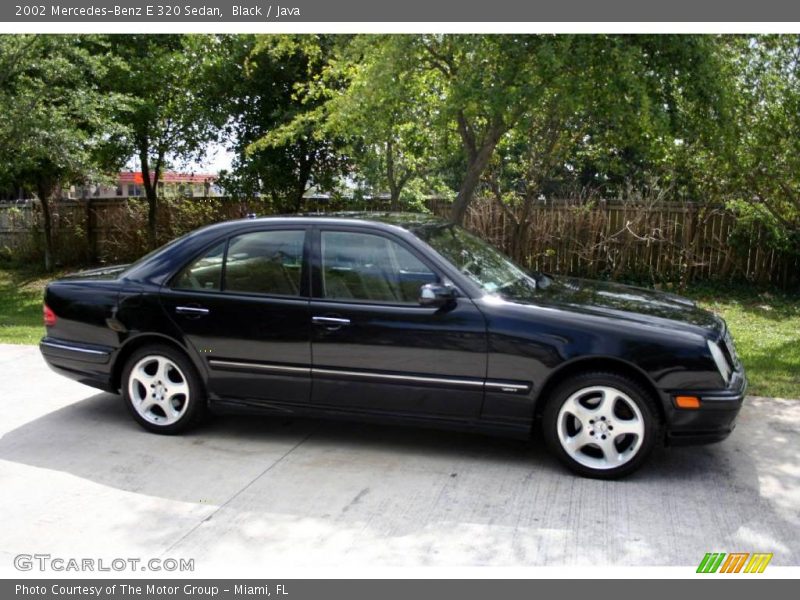 Black / Java 2002 Mercedes-Benz E 320 Sedan