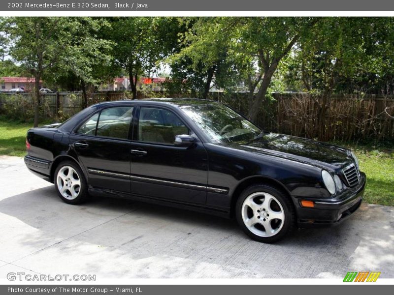 Black / Java 2002 Mercedes-Benz E 320 Sedan