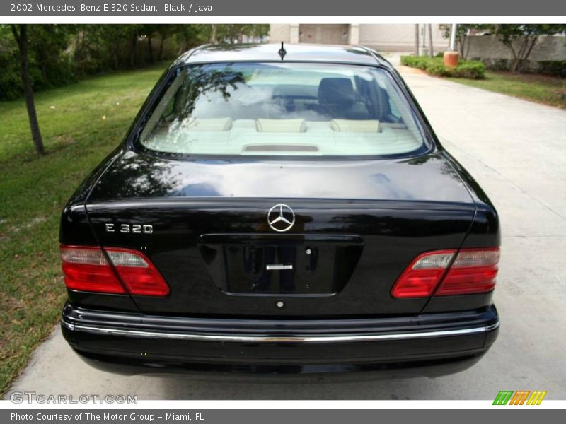 Black / Java 2002 Mercedes-Benz E 320 Sedan