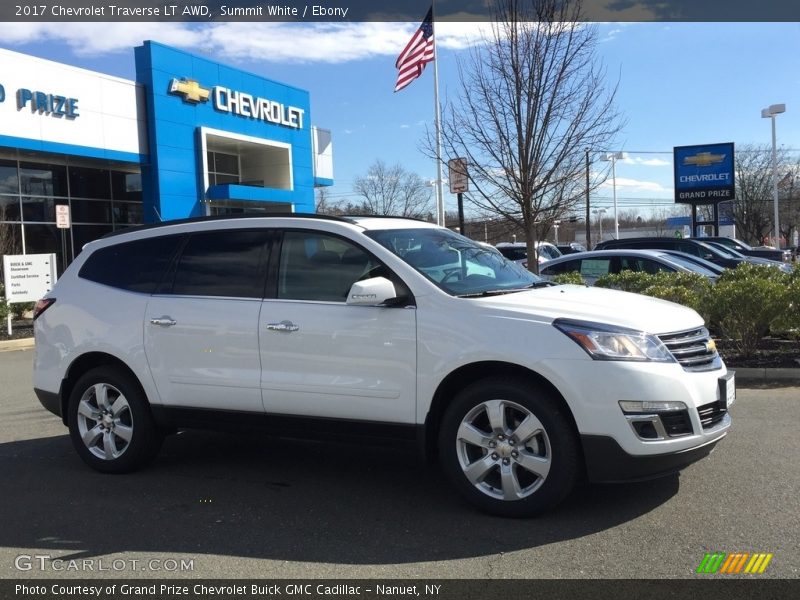 Summit White / Ebony 2017 Chevrolet Traverse LT AWD