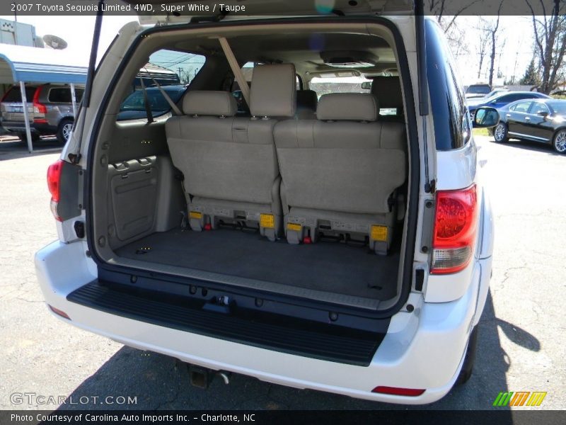 Super White / Taupe 2007 Toyota Sequoia Limited 4WD