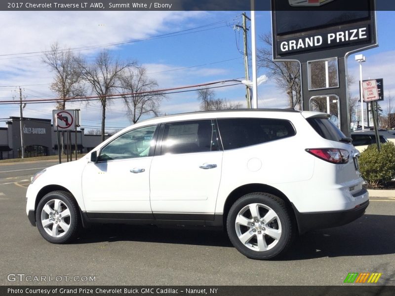 Summit White / Ebony 2017 Chevrolet Traverse LT AWD