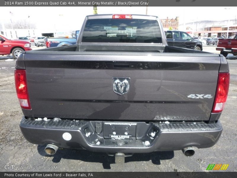 Mineral Gray Metallic / Black/Diesel Gray 2014 Ram 1500 Express Quad Cab 4x4