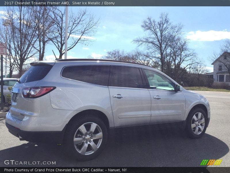 Silver Ice Metallic / Ebony 2017 Chevrolet Traverse Premier AWD