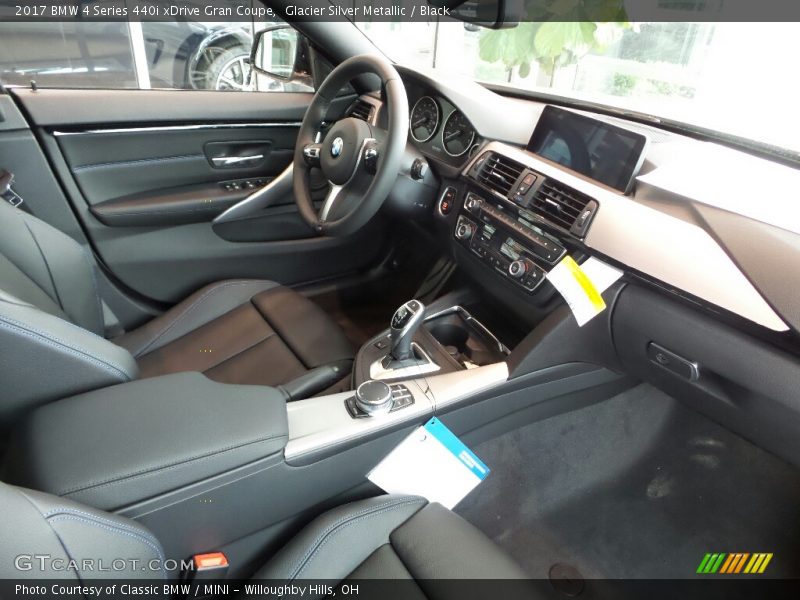 Dashboard of 2017 4 Series 440i xDrive Gran Coupe