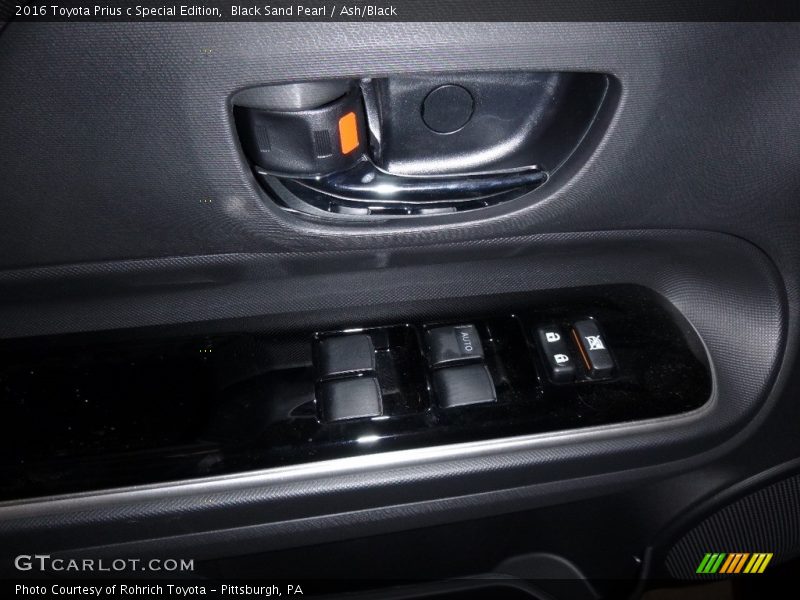 Black Sand Pearl / Ash/Black 2016 Toyota Prius c Special Edition