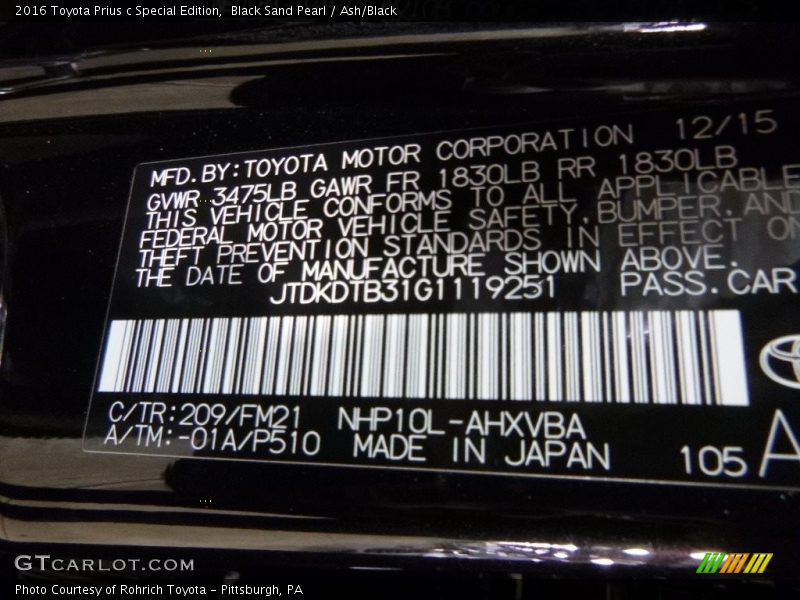 Black Sand Pearl / Ash/Black 2016 Toyota Prius c Special Edition