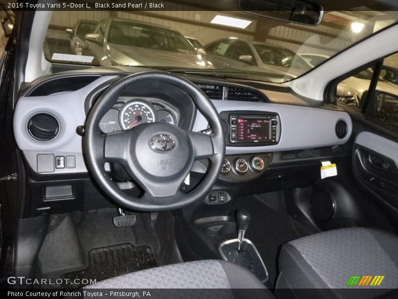 Black Sand Pearl / Black 2016 Toyota Yaris 5-Door L