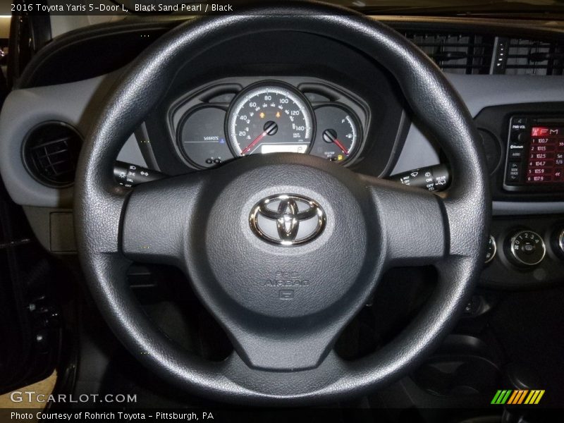 Black Sand Pearl / Black 2016 Toyota Yaris 5-Door L