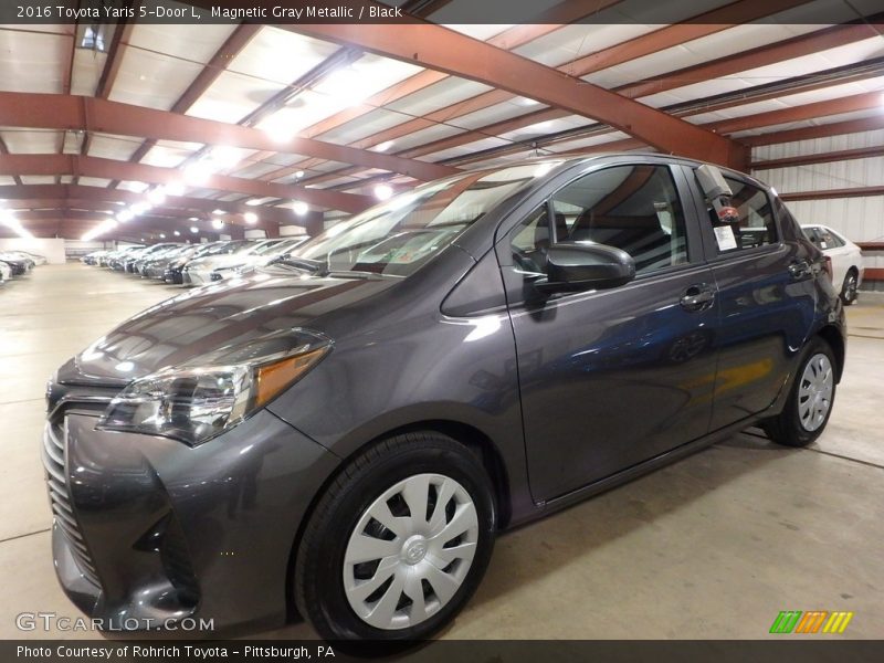 Magnetic Gray Metallic / Black 2016 Toyota Yaris 5-Door L
