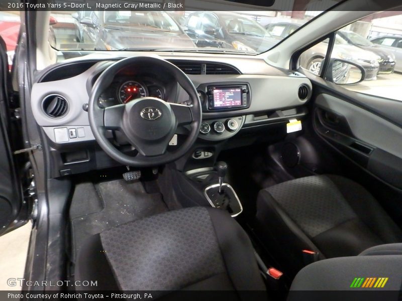 Magnetic Gray Metallic / Black 2016 Toyota Yaris 5-Door L