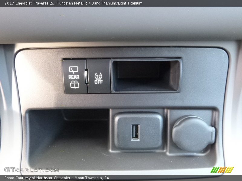 Tungsten Metallic / Dark Titanium/Light Titanium 2017 Chevrolet Traverse LS