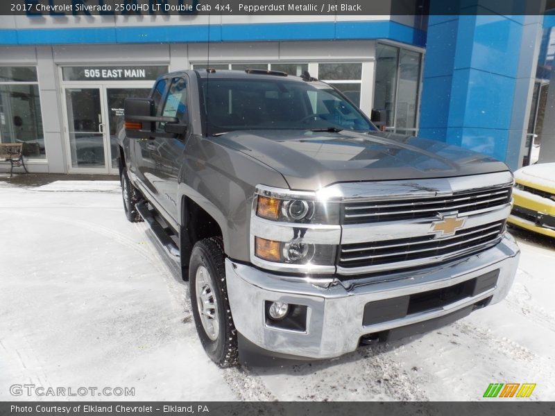 Pepperdust Metallic / Jet Black 2017 Chevrolet Silverado 2500HD LT Double Cab 4x4