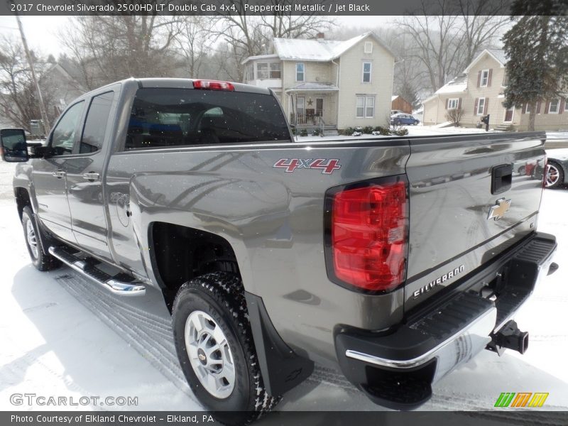 Pepperdust Metallic / Jet Black 2017 Chevrolet Silverado 2500HD LT Double Cab 4x4