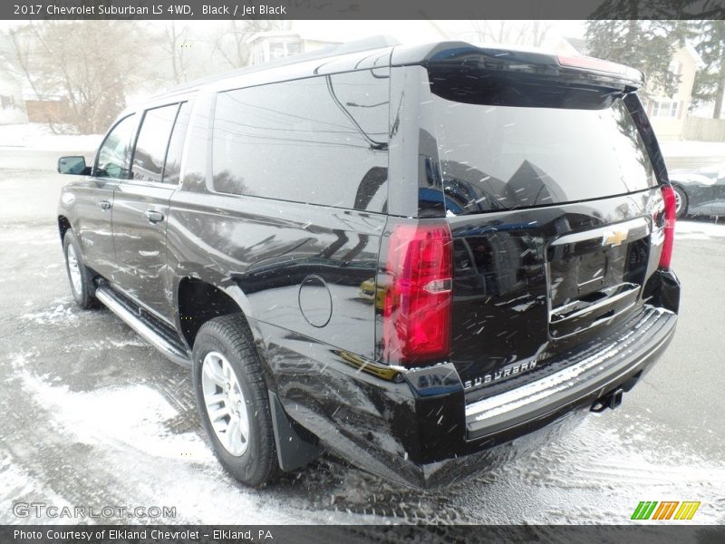 Black / Jet Black 2017 Chevrolet Suburban LS 4WD