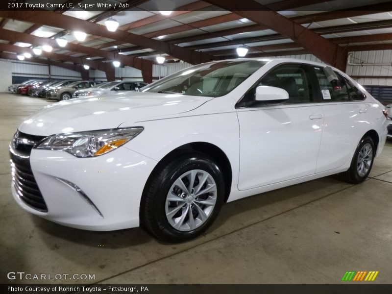 Super White / Ash 2017 Toyota Camry LE