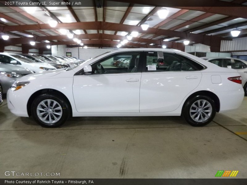 Super White / Ash 2017 Toyota Camry LE