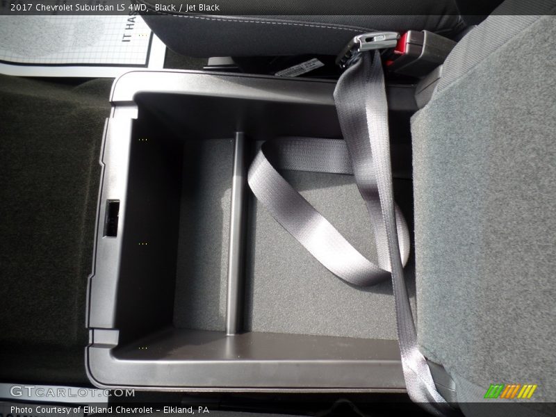 Black / Jet Black 2017 Chevrolet Suburban LS 4WD