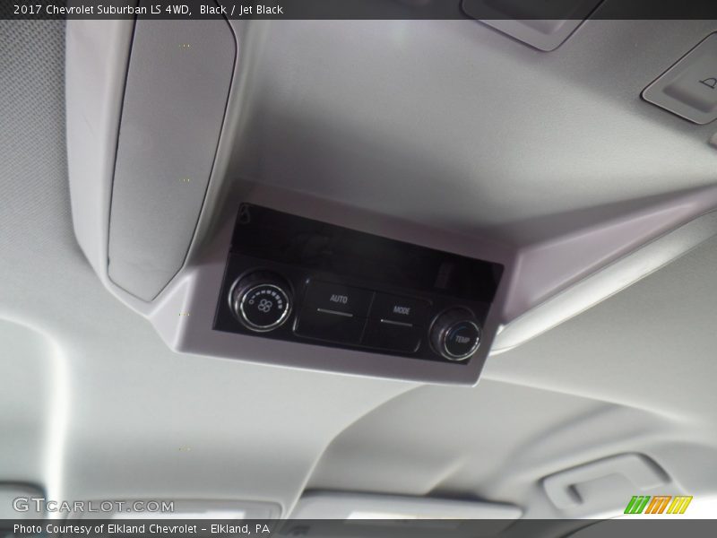 Black / Jet Black 2017 Chevrolet Suburban LS 4WD