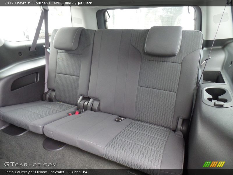Black / Jet Black 2017 Chevrolet Suburban LS 4WD
