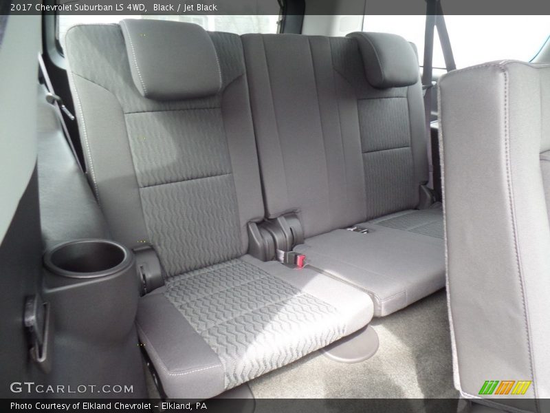Black / Jet Black 2017 Chevrolet Suburban LS 4WD