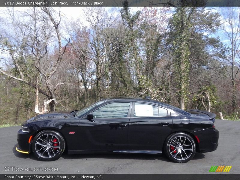 Pitch-Black / Black 2017 Dodge Charger R/T Scat Pack