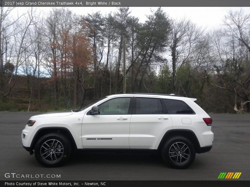 Bright White / Black 2017 Jeep Grand Cherokee Trailhawk 4x4