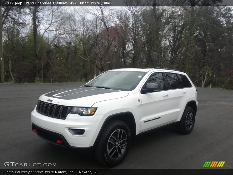 Bright White / Black 2017 Jeep Grand Cherokee Trailhawk 4x4