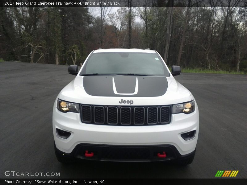 Bright White / Black 2017 Jeep Grand Cherokee Trailhawk 4x4