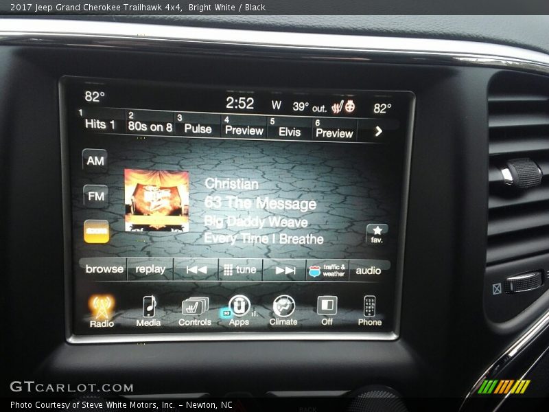 Bright White / Black 2017 Jeep Grand Cherokee Trailhawk 4x4
