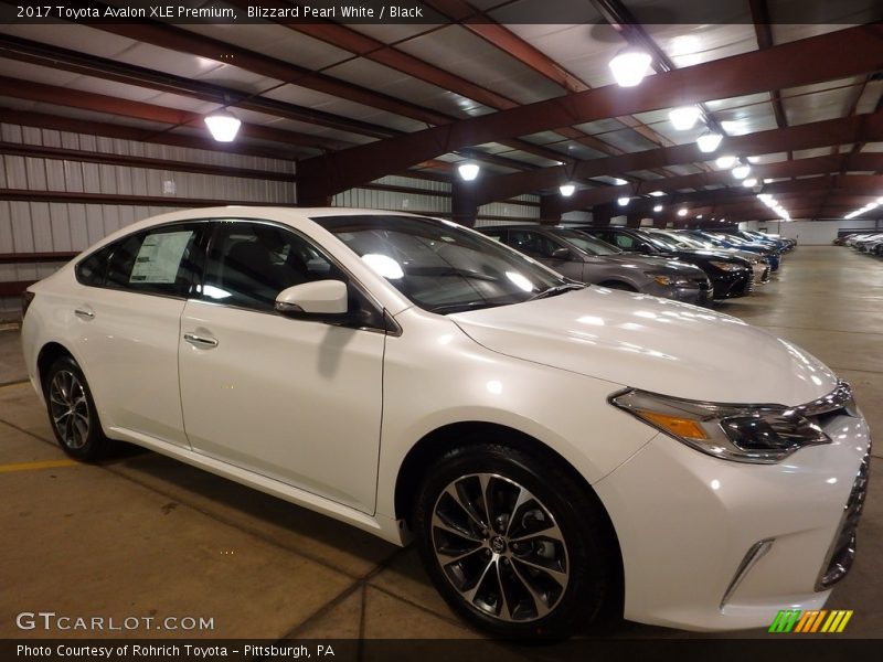 Blizzard Pearl White / Black 2017 Toyota Avalon XLE Premium