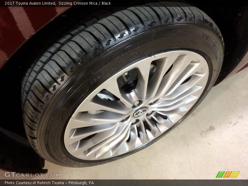 Sizzling Crimson Mica / Black 2017 Toyota Avalon Limited
