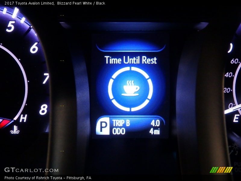 Blizzard Pearl White / Black 2017 Toyota Avalon Limited