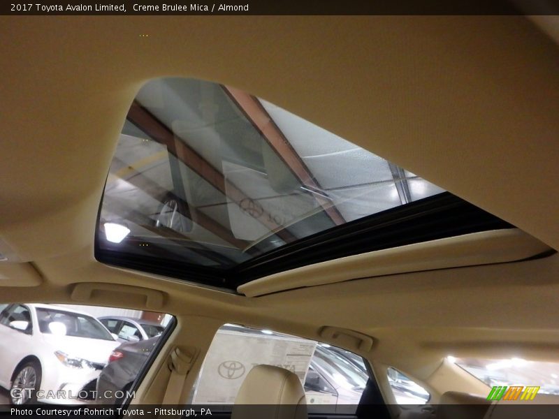 Creme Brulee Mica / Almond 2017 Toyota Avalon Limited