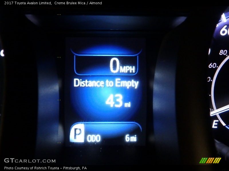 Creme Brulee Mica / Almond 2017 Toyota Avalon Limited
