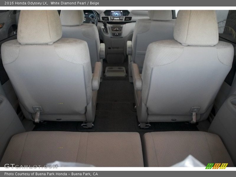 White Diamond Pearl / Beige 2016 Honda Odyssey LX
