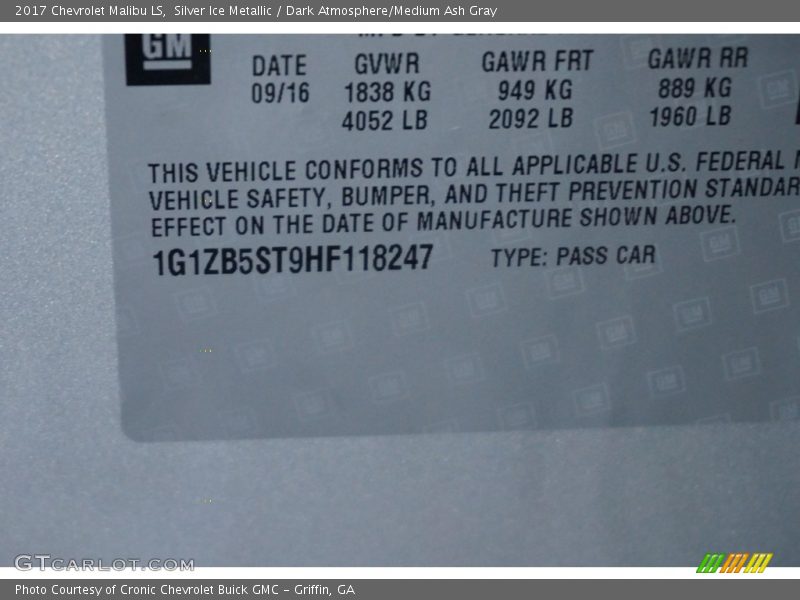 Silver Ice Metallic / Dark Atmosphere/Medium Ash Gray 2017 Chevrolet Malibu LS