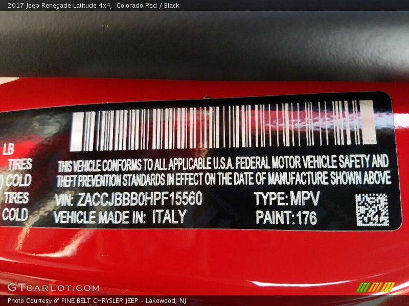 Colorado Red / Black 2017 Jeep Renegade Latitude 4x4