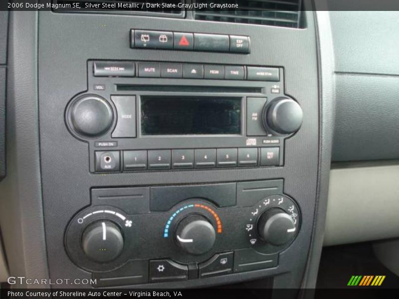 Silver Steel Metallic / Dark Slate Gray/Light Graystone 2006 Dodge Magnum SE